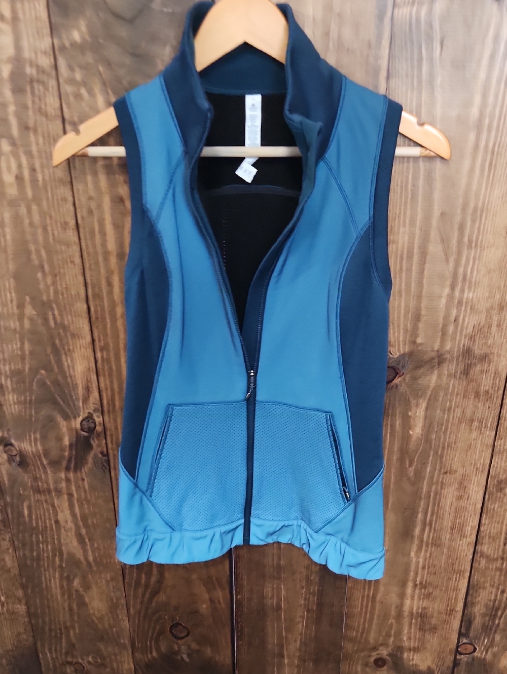 lululemon athletica Blue Reflective Vest